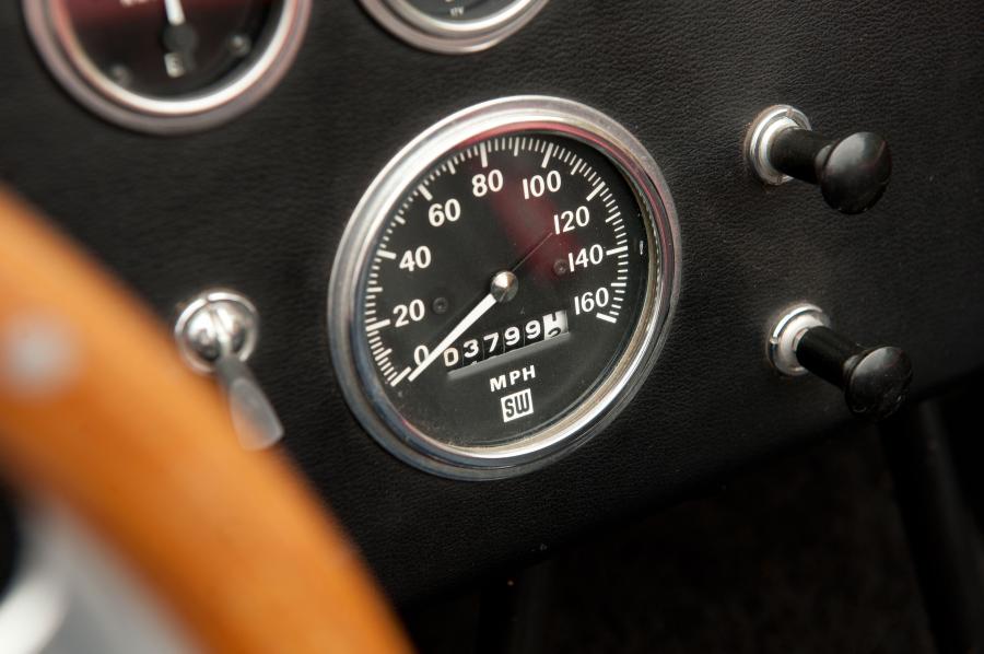  Shelby Cobra 427 1968 года  (фото 10 из 19)